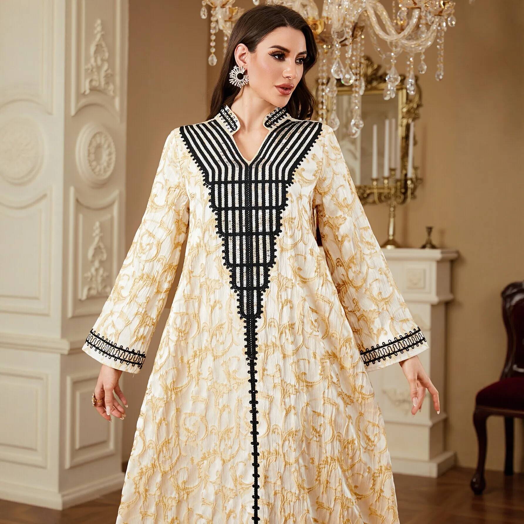فستان أنيق بياقة على شكل V مطر - مراجعة Urban Ethnic Fashion وسعره