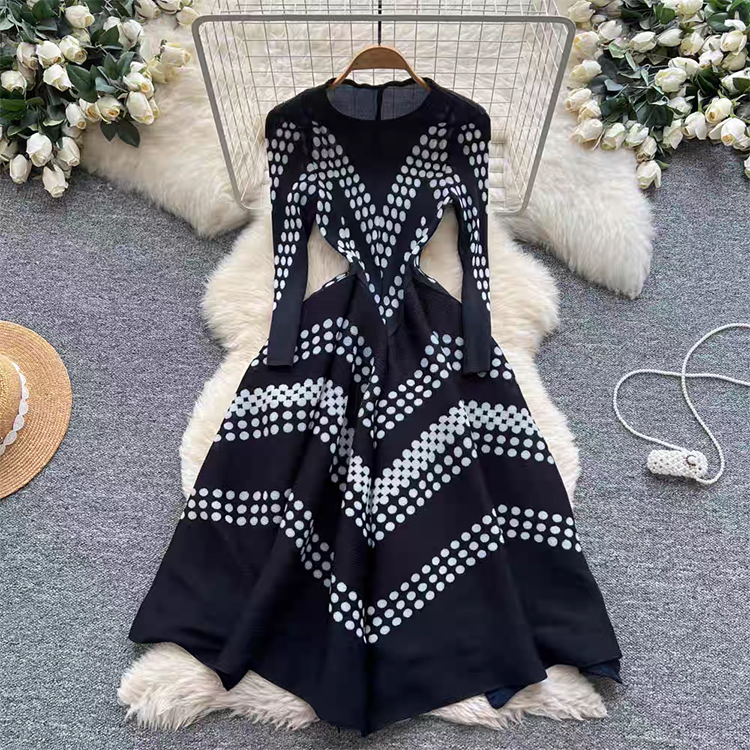 فستان أنيق منقط بكسرات، تنورة  - مراجعة Ethnic Fashion Dress وسعره
